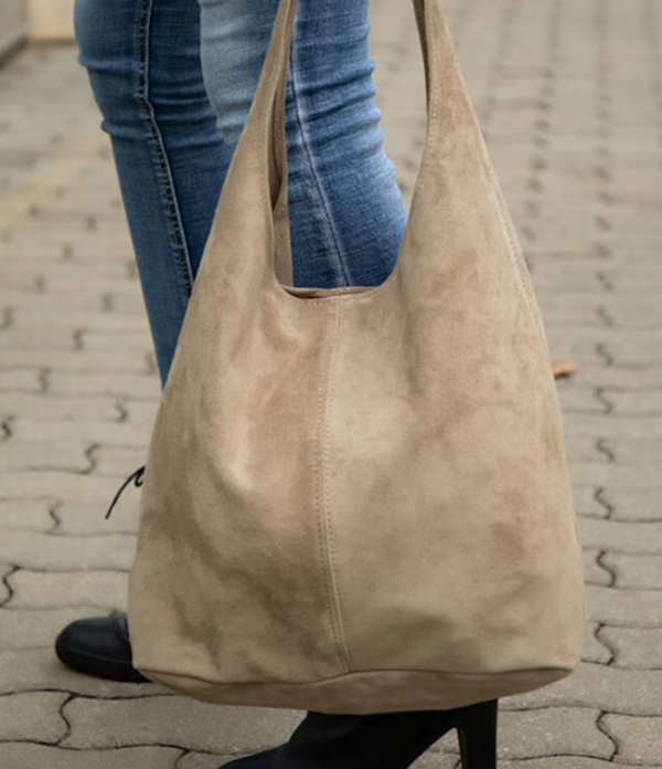 Tas Hobo Berbahan Suede